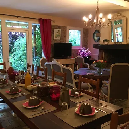 Panzió Chambres D'hotes Ferme De La Cordiere Noyers-Bocage